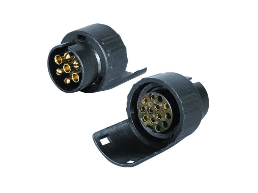 Short Conversion 13 Pin Socket to 7 Pin Plug
