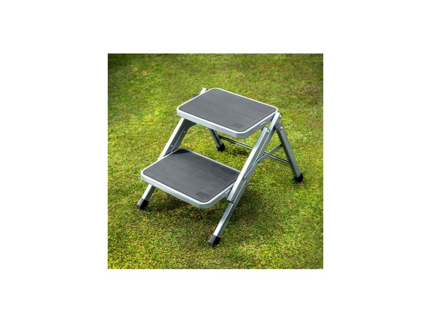 MAYPOLE DBL.FOLDING STEP STEEL