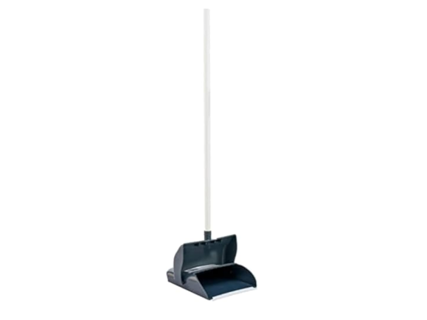 Dustpan Tilt Up