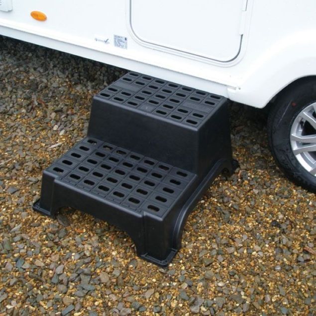 Milenco Giant Plastic Step