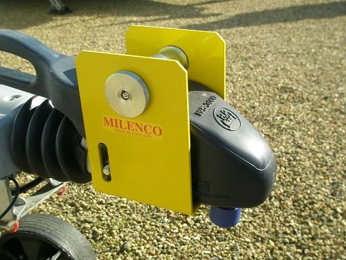 Milenco Winterhoff Hitchlock 