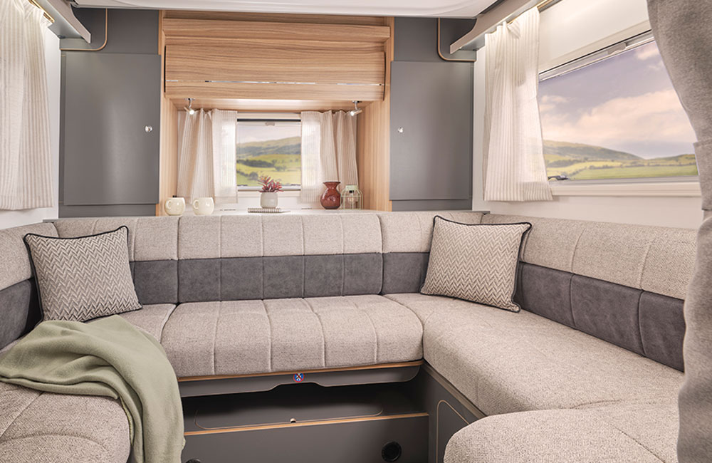 Bailey Adamo XL-DL Rear Lounge