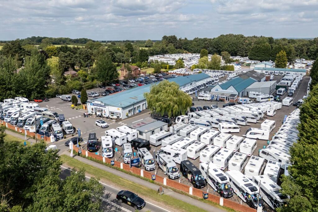 DJ Audits Visits Yorkshire Caravans & Motorhomes - Grounds